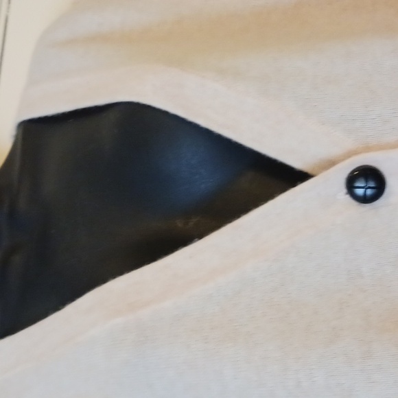 New Pure Merino wool nwt cream color size Xl 16_18 - Picture 2 of 10